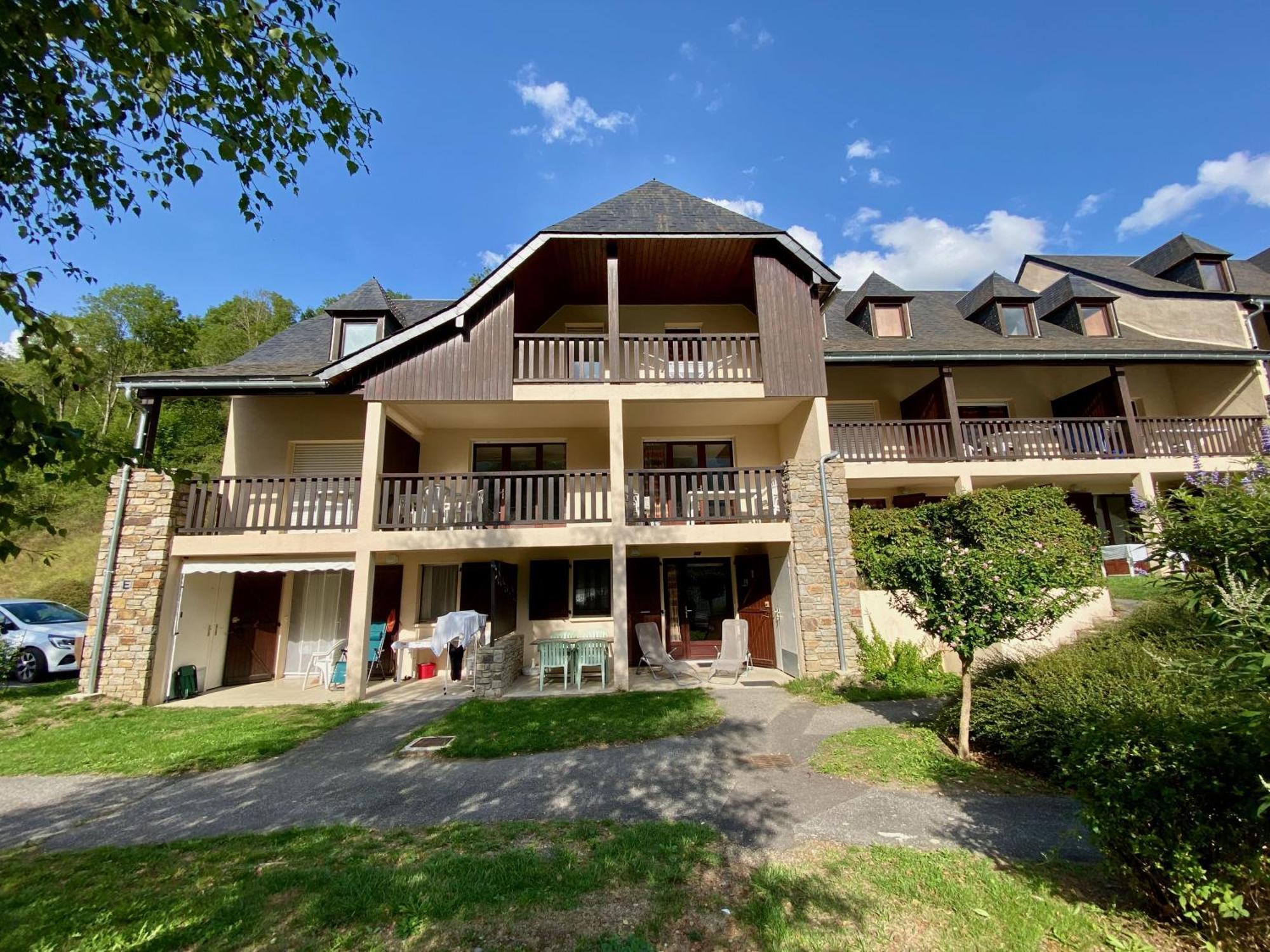 Charmant Logement De Plein Pied Avec Piscine 2* Loudenvielle Exterior foto